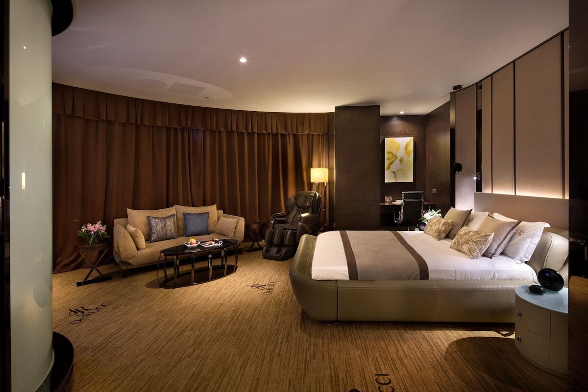 Deluxe Double Room, City View