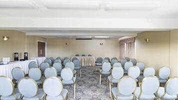 สถานที่จัดงานประชุม