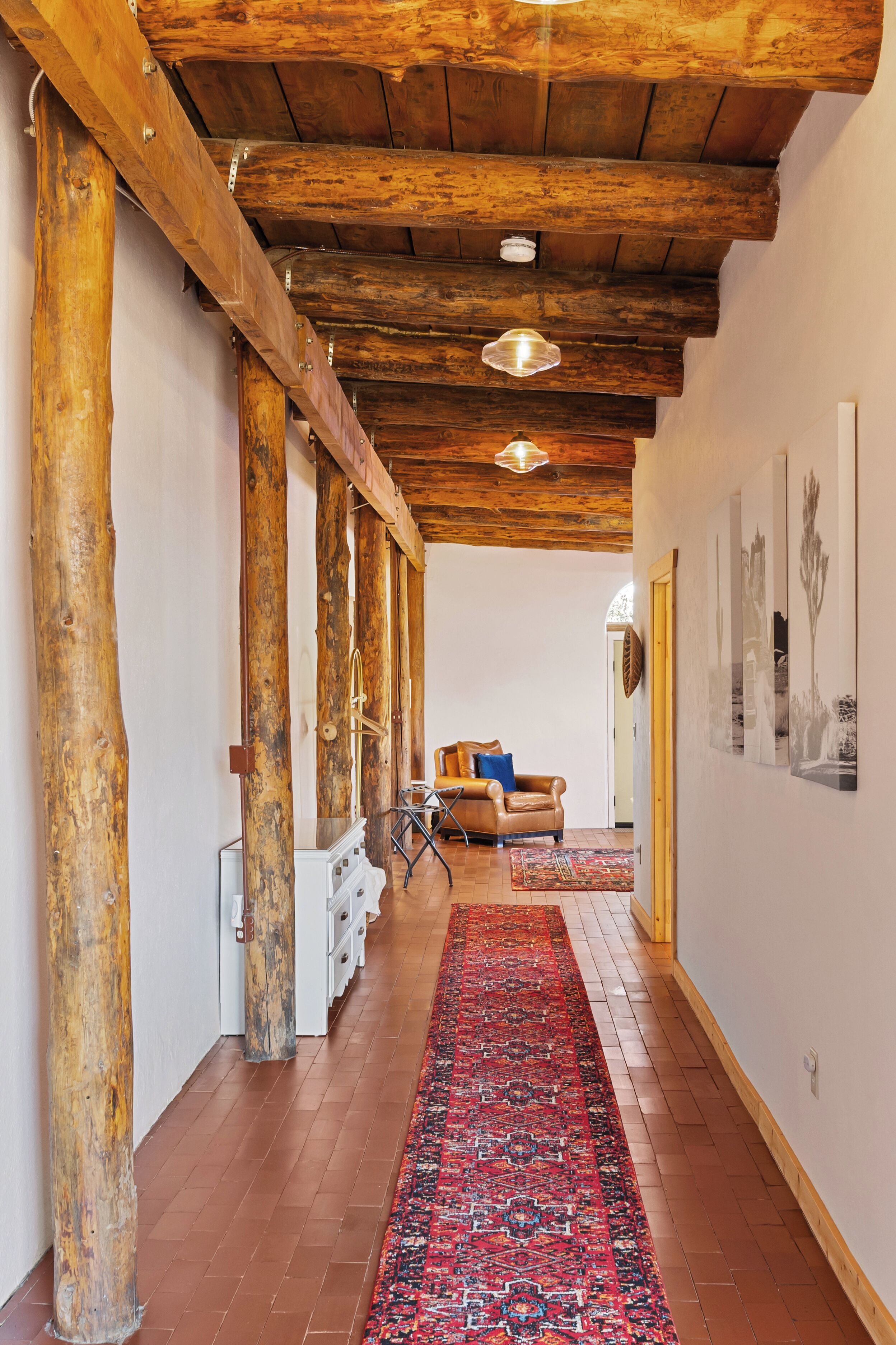 Studio 2 (no pets) | Camas con pillow-top, decoración personalizada y muebles diferentes 