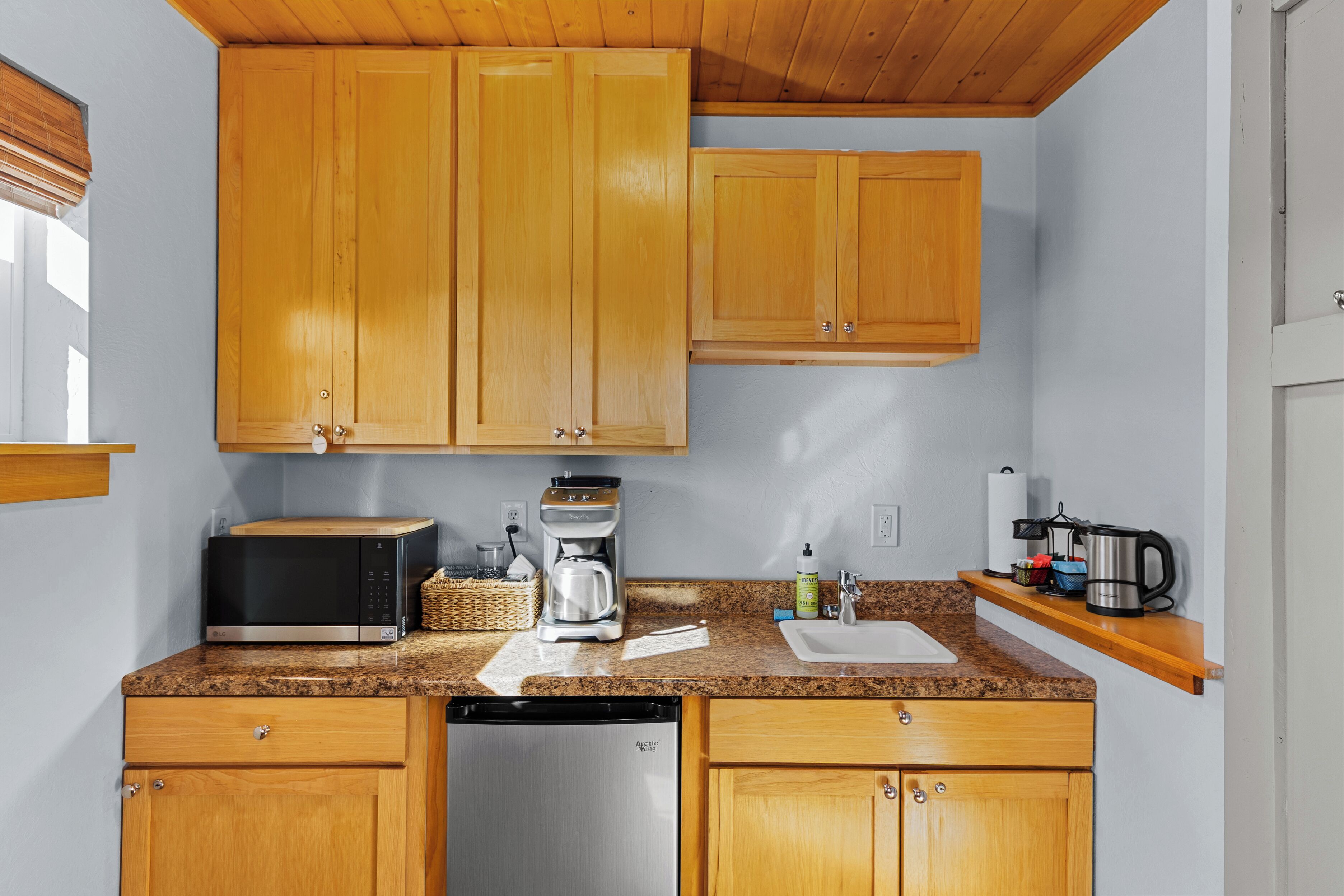 Private kitchenette