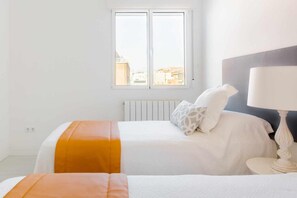 3 bedrooms, individually decorated, individually furnished - El Viso Smart III (Madrid)