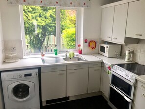 Apartment, 2 Schlafzimmer, barrierefrei | Eigene Küche