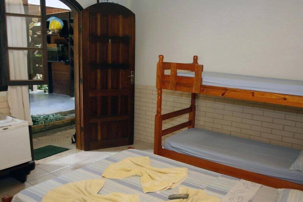 Quadruple Room | In-room safe, WiFi (free)