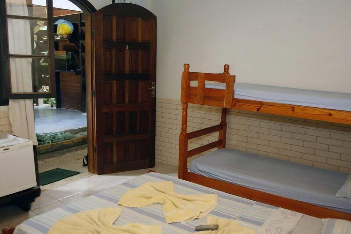 Habitación cuádruple | Caja de seguridad en la habitación y wifi gratis