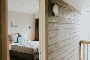 Habitación doble, baño privado | Ropa de cama