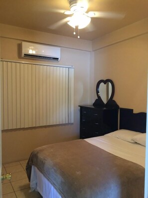 1 bedroom, premium bedding, in-room safe, iron/ironing board