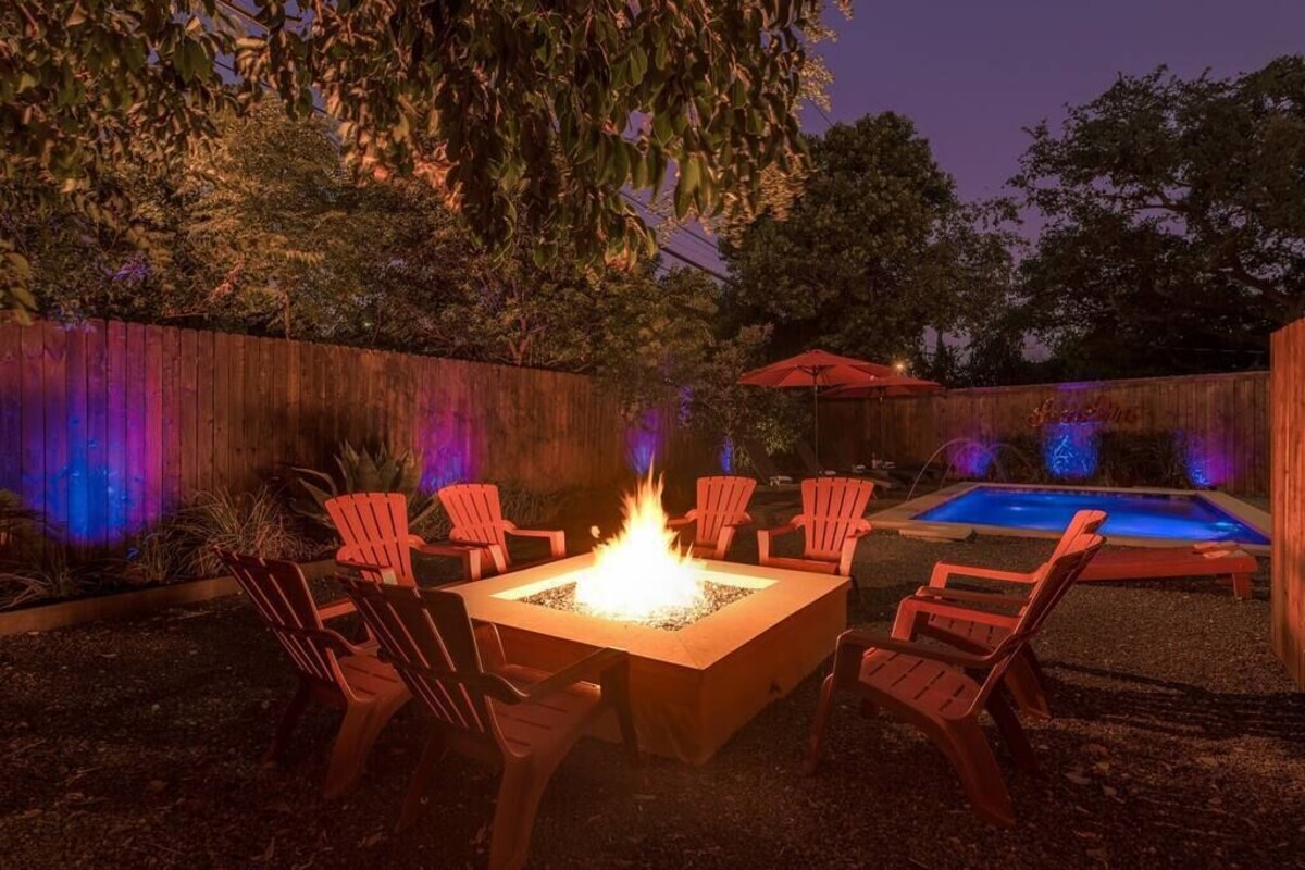 Photo 37 of SocoVilla: Downtown/Pool/Golf Green/FirePit/18 Beds