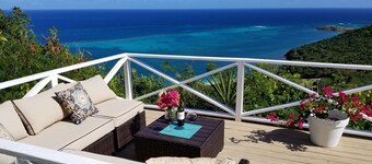 East End Overlook, 3 Acre Ridgetop Estate with Dual Shore Views