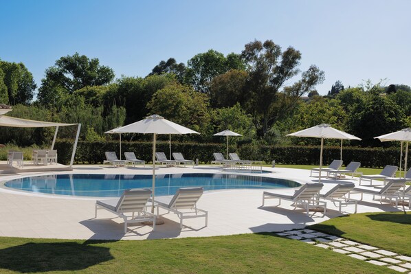 Outdoor pool - Deluxe Pool-View Apartment - 50m from Dassia Beach (Corfu)