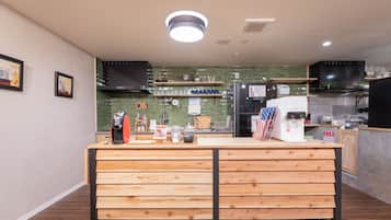 公共區域設有雪櫃、公共區域設有微波爐