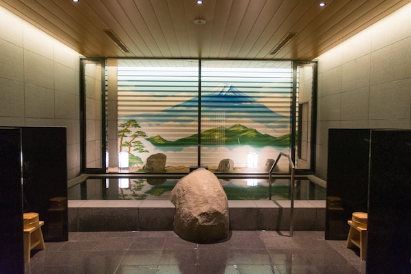 Baño termal público