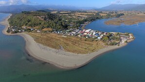Aerial view - Collingwood Park Motel (Collingwood)