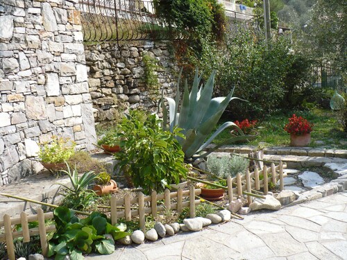 Cherry house 18 km from SANREMO ..