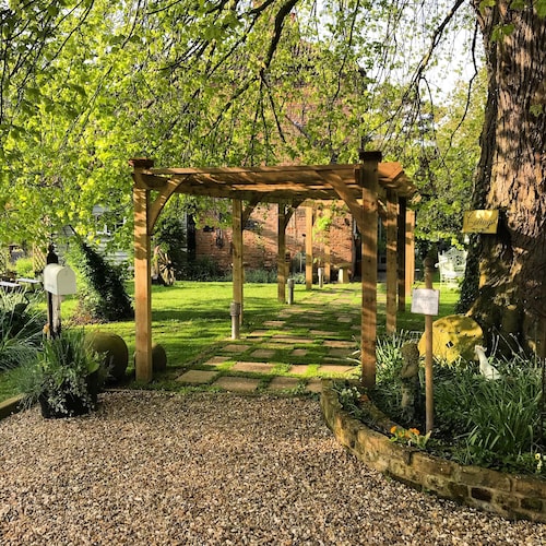 Riverside cottage in a beautiful garden in Lincolnshire.