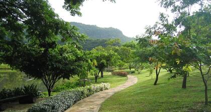 GRANMONTE Wine Cottage