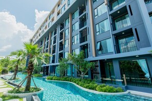 Exterior - The Aristo Resort (Choeng Thale)