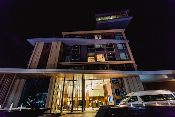 Front of property - evening/night
