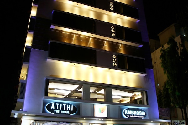 Fachada del alojamiento - Noche