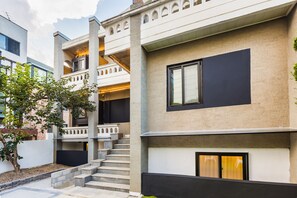 Property grounds - BAROATO 2nd (Seoul)