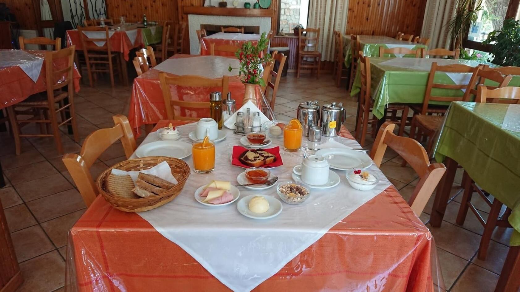 breakfast, lunch, dinner served; greek cuisine