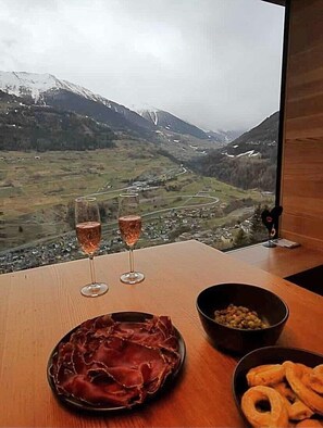 Chalet, Ensuite, Mountain View | Miscellaneous