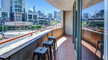 Apartment, 3 Bedrooms | 3 bedrooms, iron/ironing board, free WiFi, bed sheets