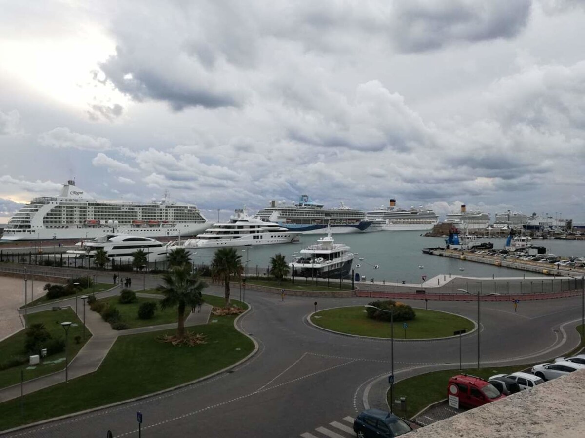 Монако порт круизный монте карло. Washington marina. Port view hotel nord cyprus. Port view. Ираклион греция порт.