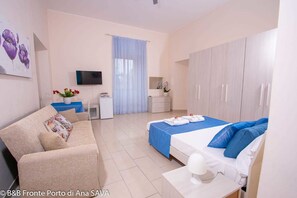 Hypo-allergenic bedding, down duvets, memory-foam beds, free minibar