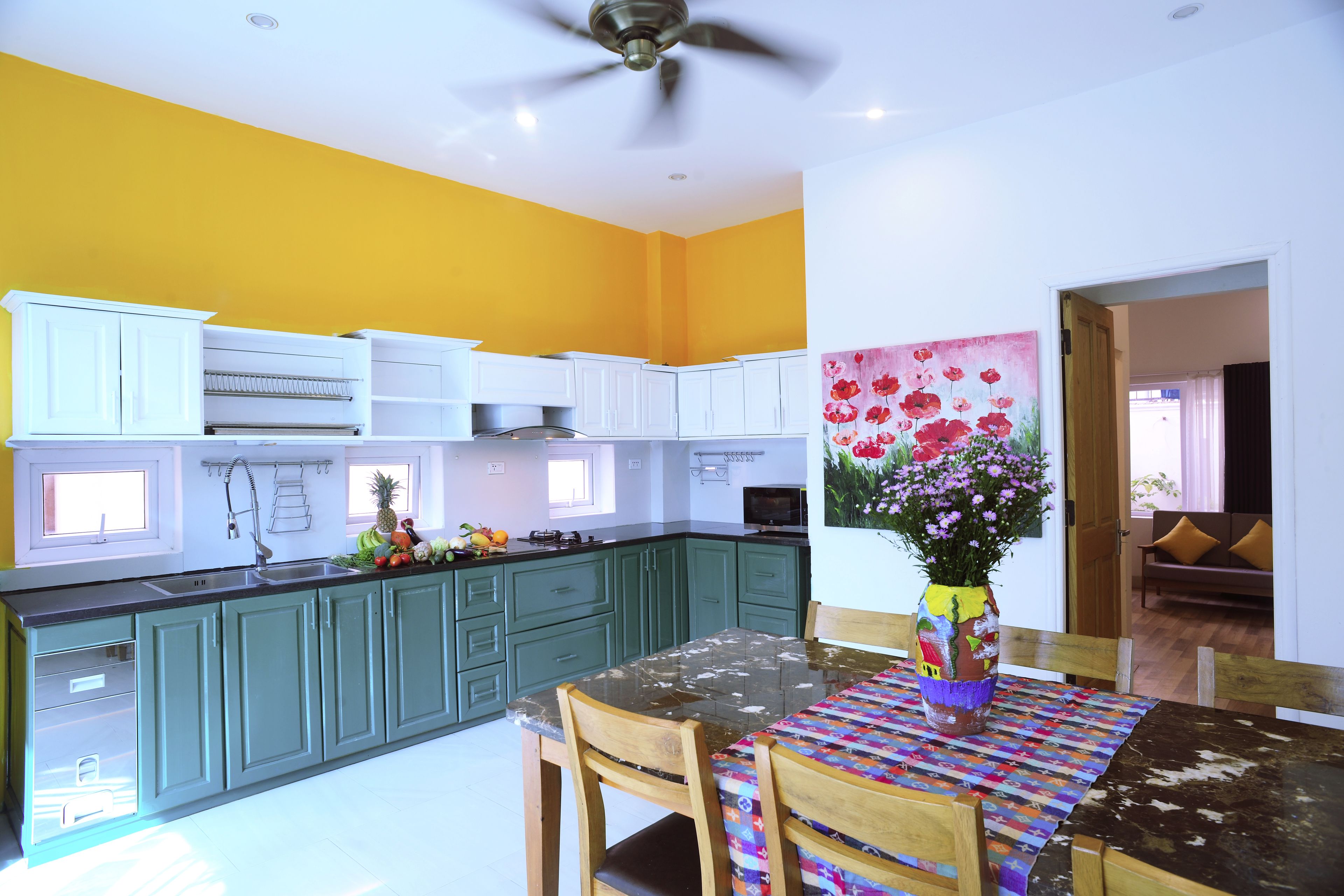 basic apartment | in-room dining