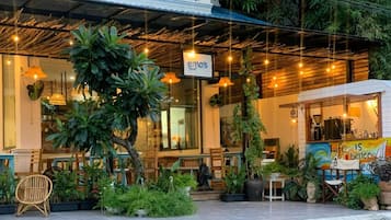 Fachada da propriedade