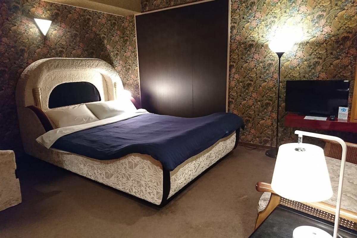 economy double room | soundproofing, free wifi, bed sheets