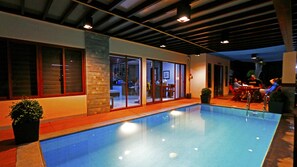 Indoor pool, outdoor pool, open 6 AM to 10 PM, sun loungers - Noni's Resort (Alitagtag)