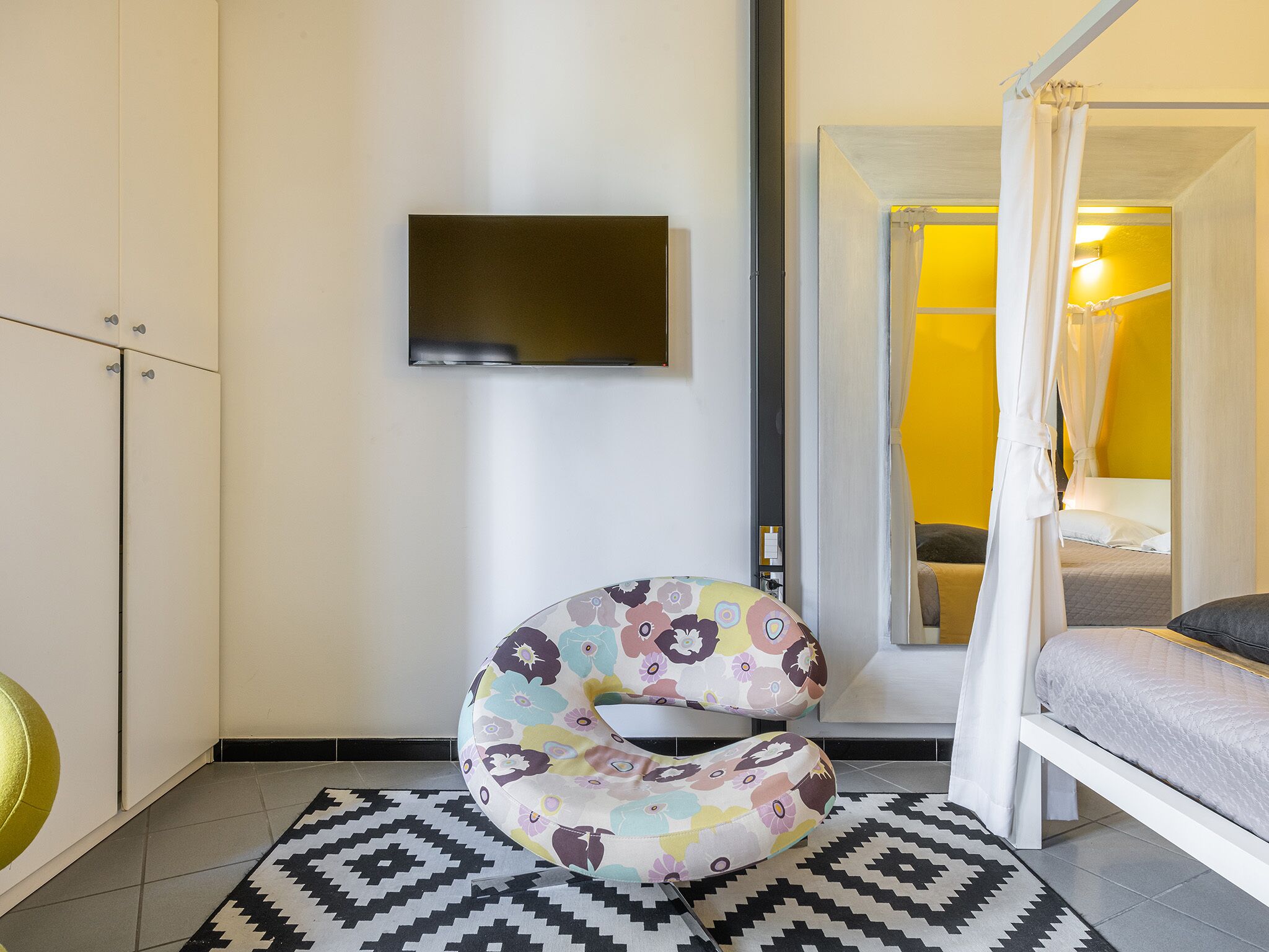 Condo Deluxe, 1 habitación, vista a la ciudad | 1 habitación, ropa de cama de alta calidad y camas con efecto memoria 