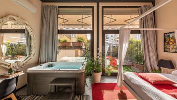 Exclusive Suite, 1 King Bed, Private Pool | 1 bedroom, premium bedding, memory foam beds, minibar