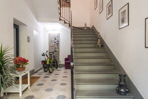 Exterior - Snob Luxury Suite (Cagliari)