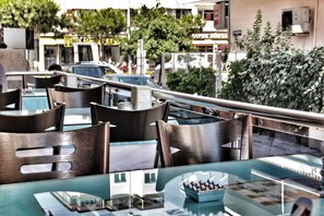 Free daily continental breakfast  - Seckin Ak Hotel (Kusadasi)