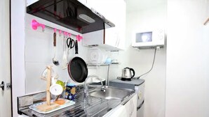 Unclassified image, 3 of 48, button - Good Morning Korea Guest House (Seoul)