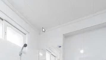 Room (Double Bed - 2) | Bathroom | Shower, free toiletries