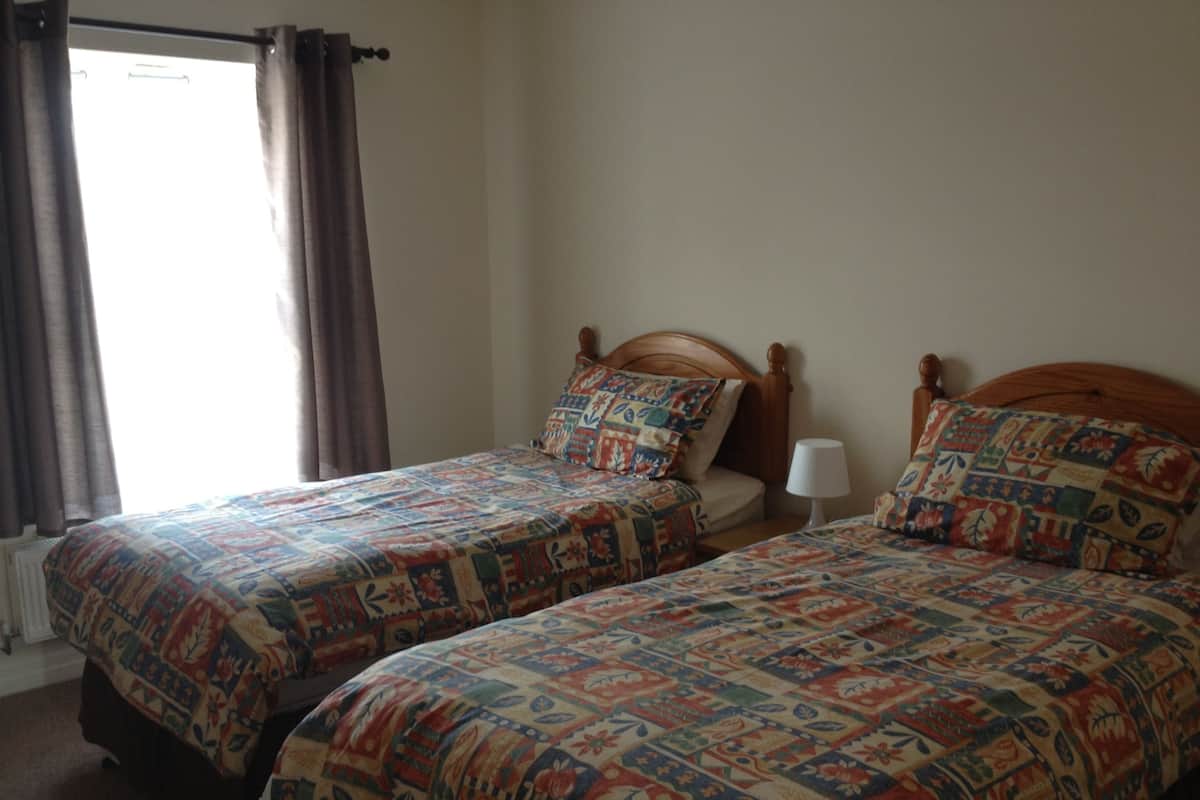 Desk, bed sheets