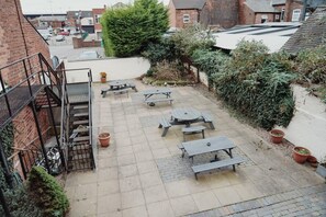 Exterior - The Waverley Hotel (Crewe)