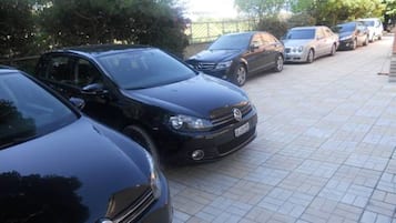 Parken ohne Service (kostenlos)