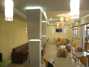 Bar (in der Unterkunft)