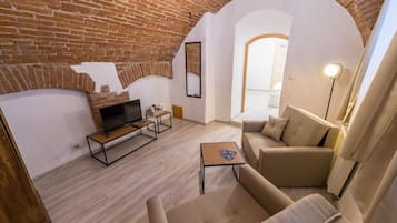 Habitación doble Confort | Cortinas blackout, tabla de planchar con plancha y wifi gratis