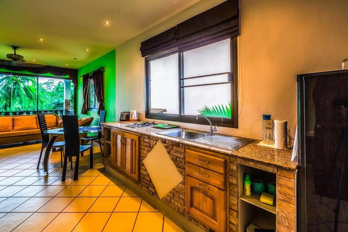 Deluxe Suite, Terrace, Sea View | Private kitchen