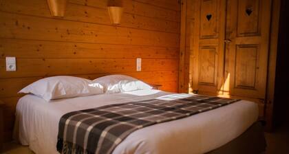 Logis HĂŽtel les Arobiers