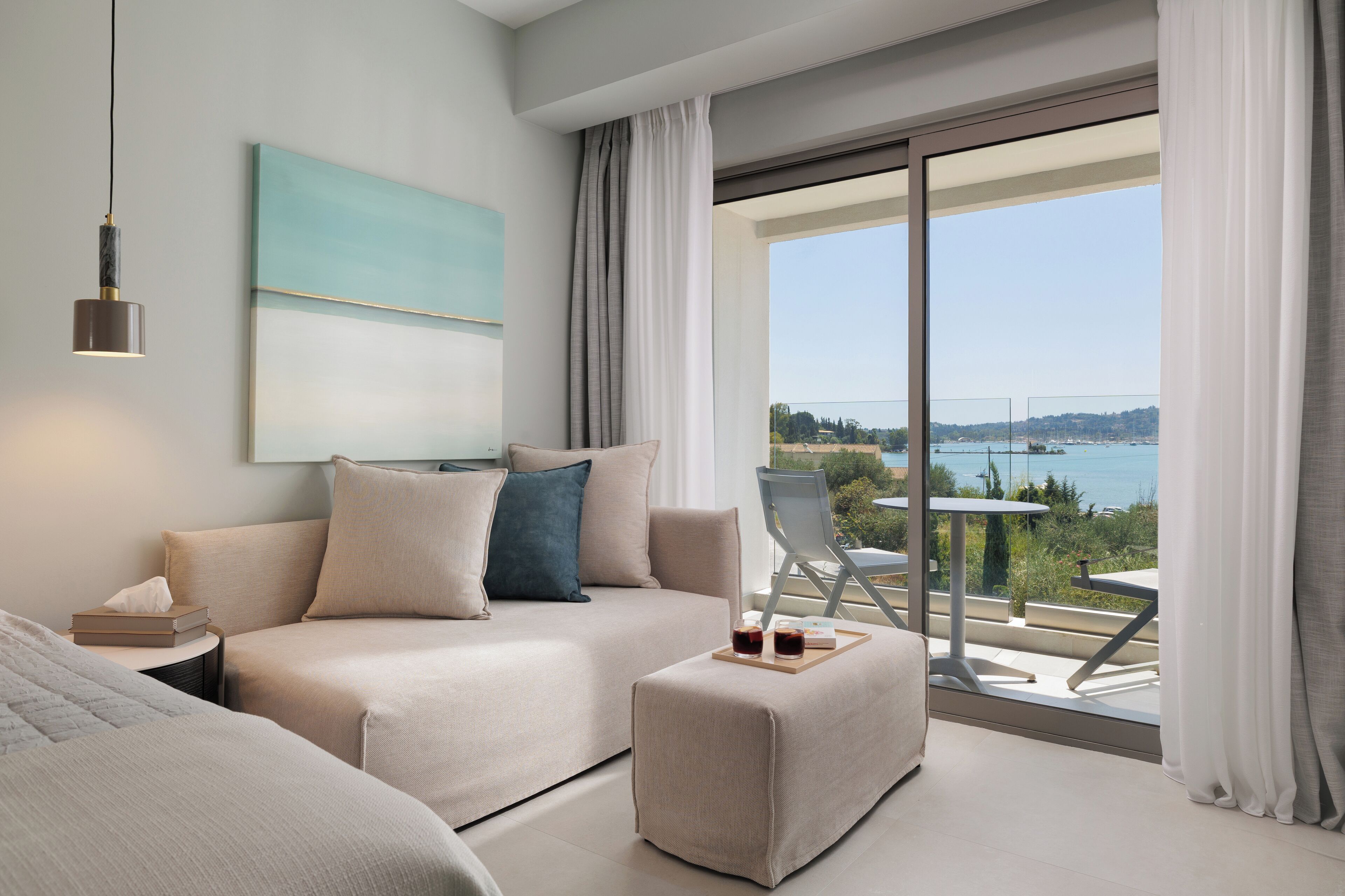 Deluxe Double or Twin Room, Sea View | Egyptian cotton sheets, premium bedding, in-room safe, desk