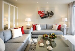 全景别墅, 2 间卧室, 私人游泳池, 海湾景观 | 埃及棉床单、高档床上用品、客房内保险箱、办公桌