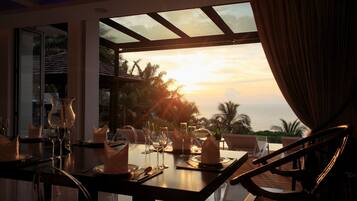 Tempat makan keluarga