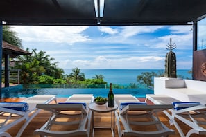 Infinity pool - Sawan Anda Villa by Bluesiam Group (Choeng Thale)