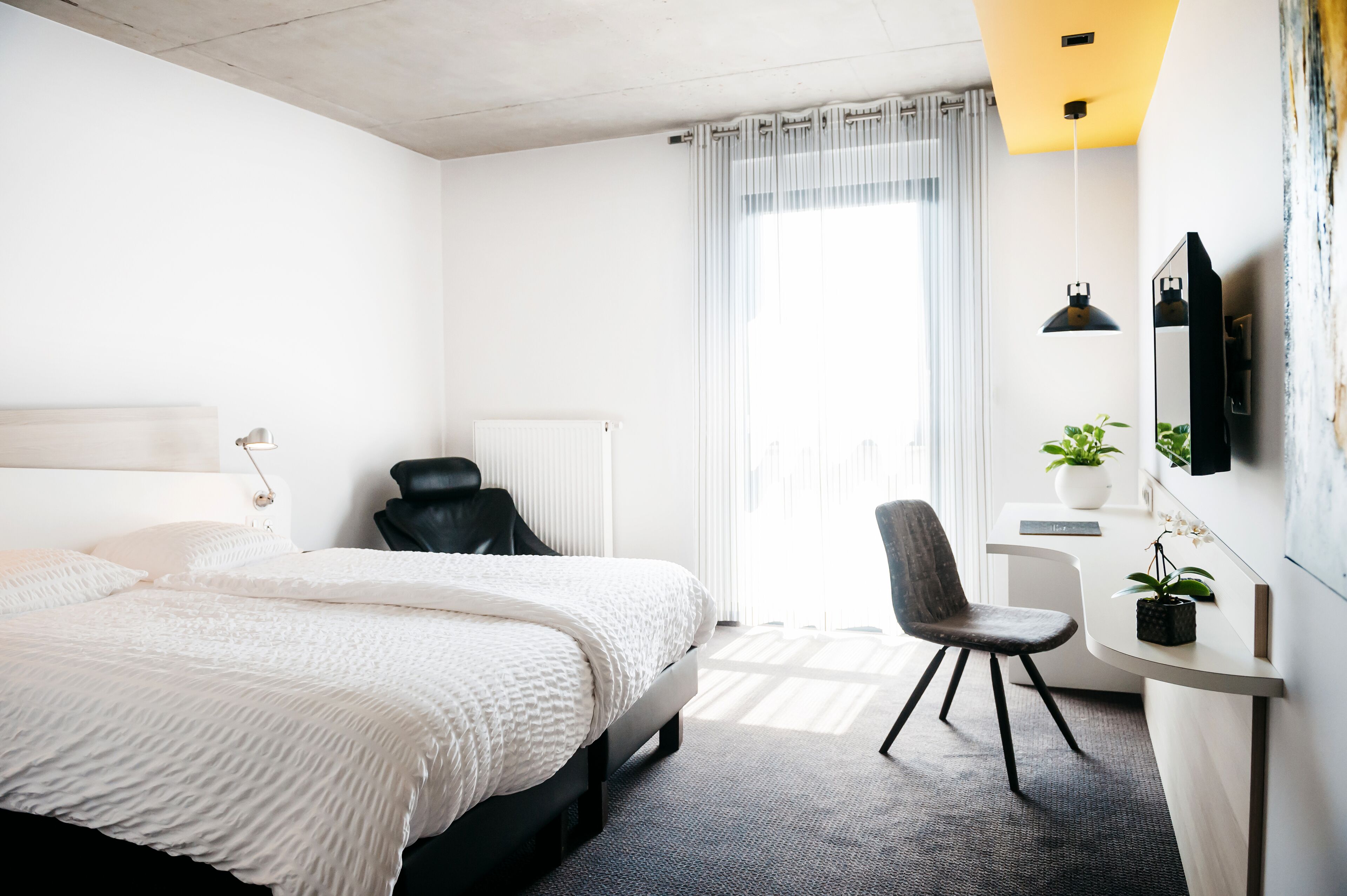 Superior Room | Desk, blackout drapes, soundproofing, free WiFi